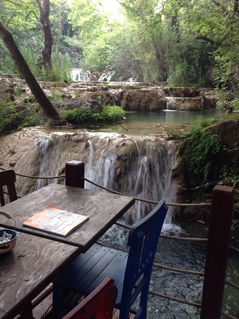 گذراندن روزی با خاطرات طلایی در پارک تفریحی و آبشارهای کورشوفلی Kurşunlu Şelalesi آنتالیا