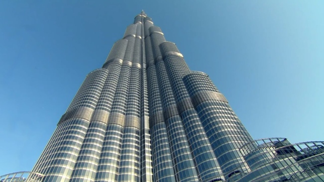برج خلیفه (Burj Khalifa) بلند ترین برج دنیا سر به فلک کشیده در دبی