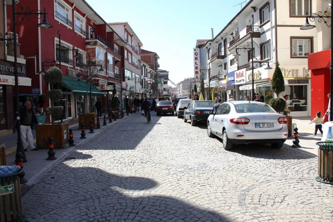 خیابان آیتن Ayten آنکارا، از قدیمی‌ترین خیابان‌های آنکارا