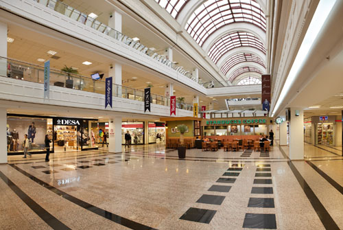 مرکز خرید اژه پارک ازمیر یکی از زیبا ترین و بزرگترین مراکز خرید ازمیر