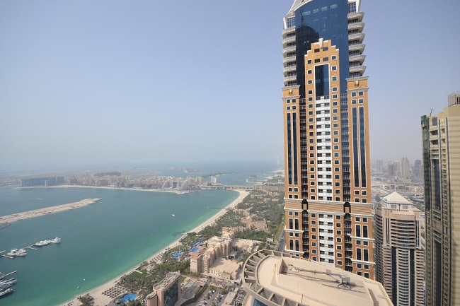 دیدار آسمان خراش های بی نظیر در منطقه دبی مارینا Dubai Marina
