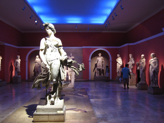 بازدید از تاریخ ترکیه در موزه باستان شناسی آنتالیا Antalya Archeological Museum