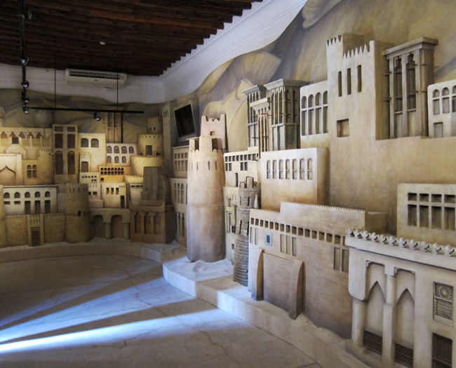 لمس دنیای قدیم اعراب و خانه های آن ها در موزه معماری سنتی دبی Traditional Architecture
