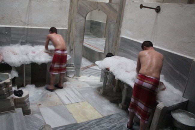 حمام مهری ماه سلطان mihrimah sultan استانبول تجربه ای خاص در عمق جان یک حمام داغ