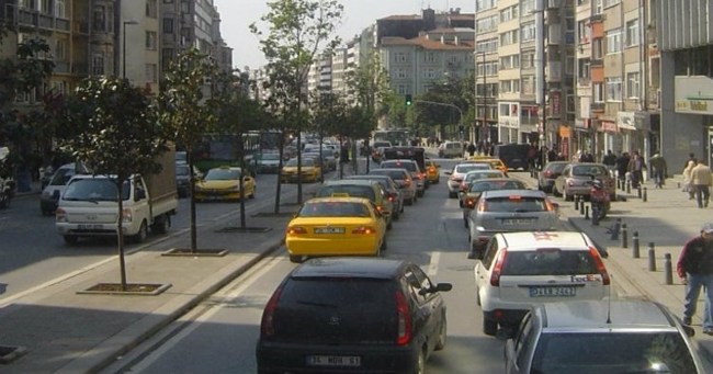 خیابان شیشلی استانبول، طنین انداز ترین نقطه زیبایی‌ها در این شهر