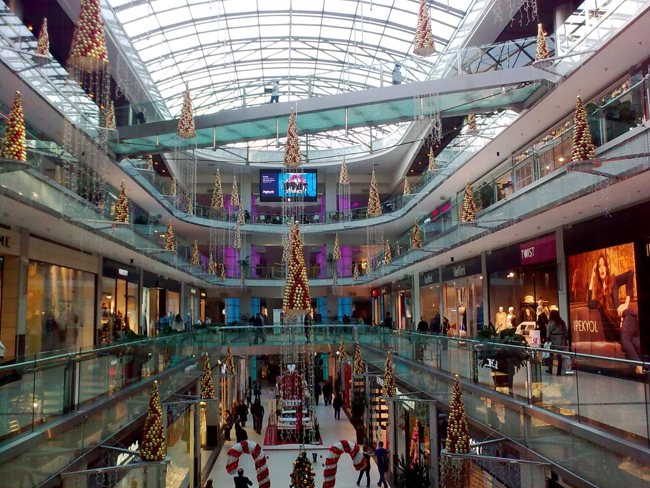 مرکز خرید پالادیوم در استانبول یکی از زیباترین و مدرن‌ترین مراکز خرید در این شهر