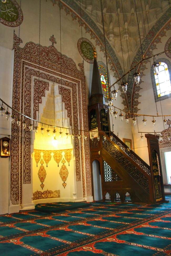 مسجد فیروز آقا استانبول، هارمونی از معماری و معنوی