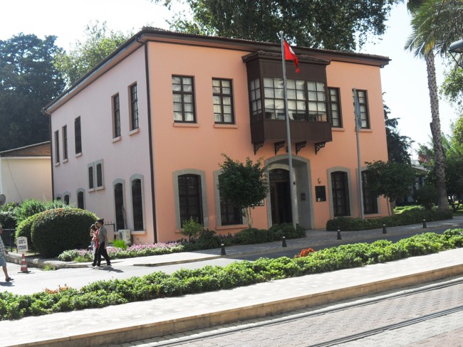 موزه آتاتورک آنتالیا نماد ترکیه مدرن و خانه‌ای پر از رمزها و رازهای یک انقلاب