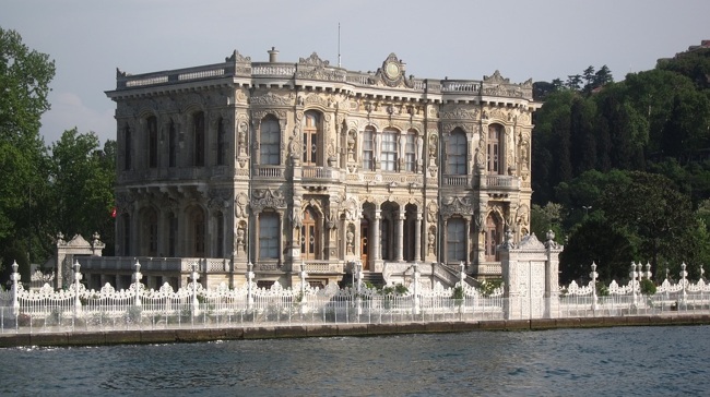 کاخ کوچوک سو استانبول اقامتگاه تابستانی عثمانیان