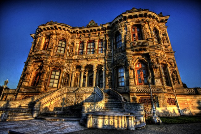کاخ کوچوک سو استانبول اقامتگاه تابستانی عثمانیان