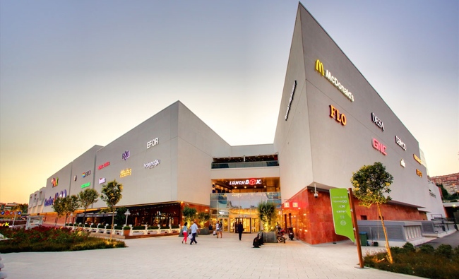 مرکز خرید مال تپه پارک Maltepe Park AVM، یکی از بهترین فروشگاه‌های استانبول