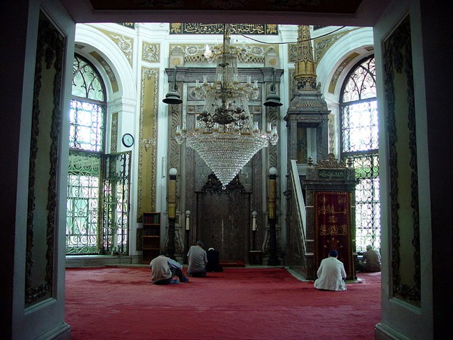 مسجد زیرک استانبول سه کلیسا در دل یک مسجد (Molla Zeyrek Camii)