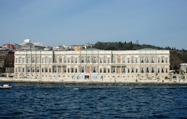 کاخ چراغان استانبول، آخرین کاخ عثمانی و هتل 5 ستاره