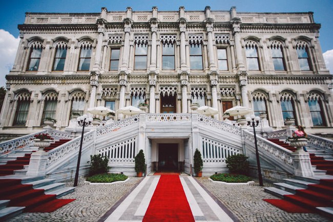 کاخ چراغان استانبول، آخرین کاخ عثمانی و هتل 5 ستاره
